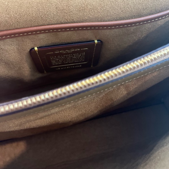 Coach pink signature rose bag! - Picture 6 of 6